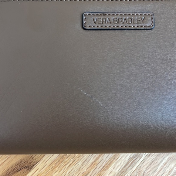 Vera Bradley Leather crossbody - Picture 3 of 7